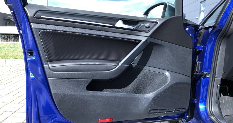 Volkswagen Golf cena 119900 przebieg: 57950, rok produkcji 2019 z Syców małe 277
